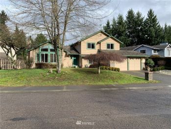 19834 132nd Place SE, Renton, WA 98058