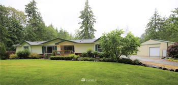 159 E Dry Lake Road , Camano Island, WA 98282