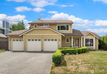 23619 SE 245th St , Maple Valley, WA 98038
