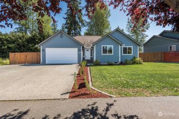 112 E Cobblestone Lane , Sequim, WA 98382