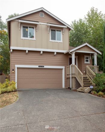 13130 81st Avenue Ct E, Puyallup, WA 98373