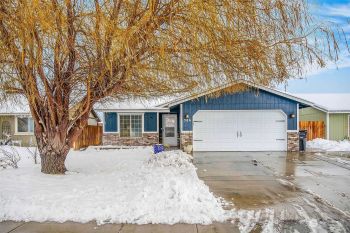 586 L Street SE, Ephrata, WA 98823