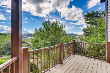 1736 28th Avenue S, Seattle, WA 98144