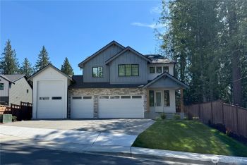 21004 67th Street Ct E, Bonney Lake, WA 98391