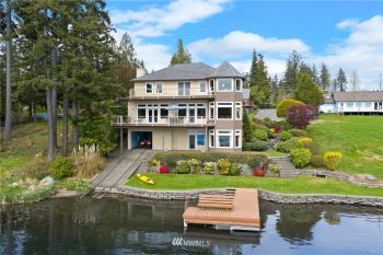 1251 Northlake Way NW, Bremerton, WA 98312