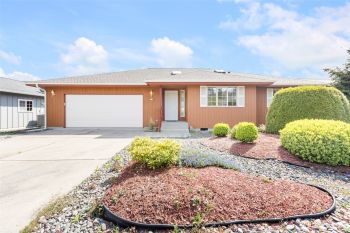 961 E Willow Street , Sequim, WA 98382-3134
