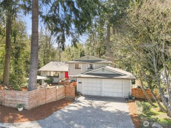 19310 89th Place W, Edmonds, WA 98026