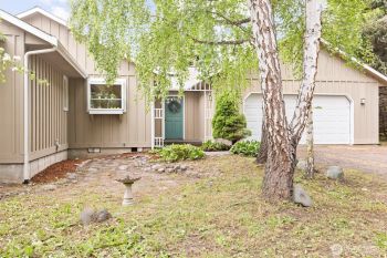 94 Brazil Road , Sequim, WA 98382-6815