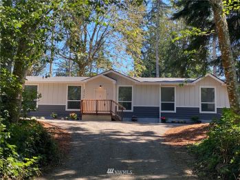 29790 NE Gamble Place , Kingston, WA 98346
