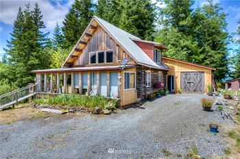 12621 528th Street E, Eatonville, WA 98328
