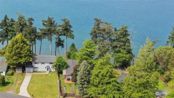 4916 Ravenridge Drive , Freeland, WA 98249-9459