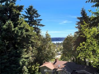 2906 74th Avenue SE, Mercer Island, WA 98040