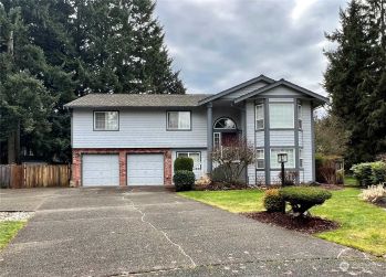 8720 172nd Street E, Puyallup, WA 98373