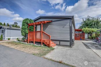 31600 126th Avenue SE #122, Auburn, WA 98092