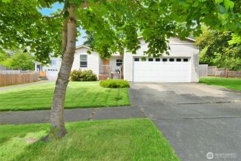 830 Park Cottage Place , Sedro Woolley, WA 98284