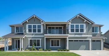 657 S Juli Avenue , East Wenatchee, WA 98802