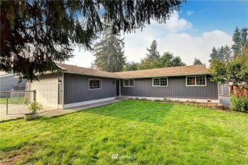 2623 171st Street SE, Bothell, WA 98012