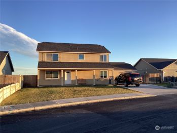 1912 4th Avenue SW, Quincy, WA 98848