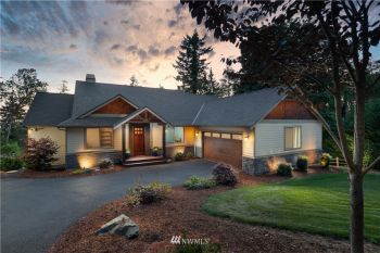 462 3rd Court , Fox Island, WA 98333