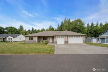 18825 104th Street SE, Snohomish, WA 98290