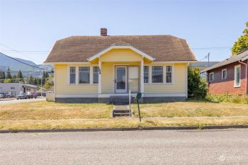 104 W 7th Street , Port Angeles, WA 98362