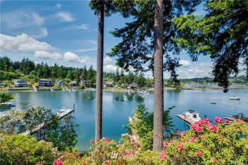 286 Shorewood Court , Fox Island, WA 98333