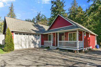 21326 Jefferson Beach Rd NE, Kingston, WA 98346