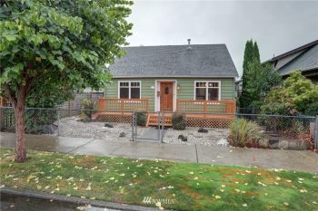 235 Wells Avenue N, Renton, WA 98057-5612