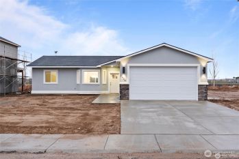 1413 7th Avenue NE, Quincy, WA 98848