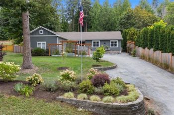 2077 Wagner Road , Camano Island, WA 98282