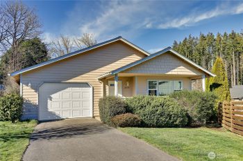 26377 Barrett Road NE, Kingston, WA 98346
