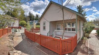 25123 Roberts Drive #306, Black Diamond, WA 98010
