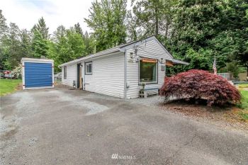 35832 Military Road S, Auburn, WA 98001