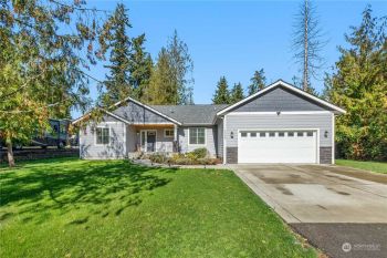 17248 Topaz Loop SE, Yelm, WA 98597