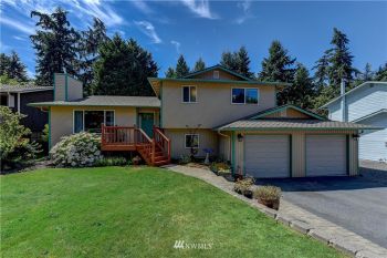 8110 45th Avenue W, Mukilteo, WA 98275
