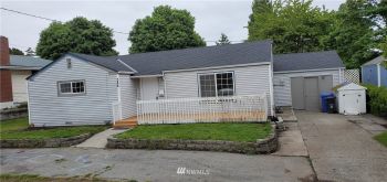 386 SE Pasek Street , Oak Harbor, WA 98277