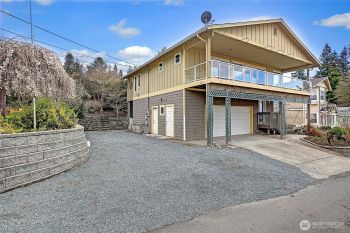 1369 Bonanza Aly , Camano Island, WA 98282-8431