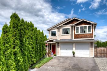 128 Blueberry Court SW, Pacific, WA 98047