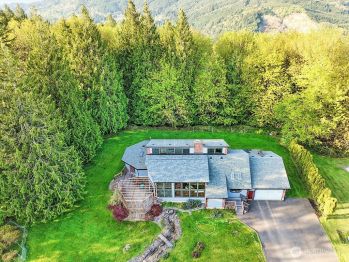 195 Walker Road , Kelso, WA 98626