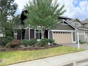 5813 SE 2nd Court , Renton, WA 98059-8517