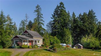 23271 South Kingston Road NE, Kingston, WA 98346