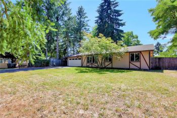 128 NW Mountain View Drive , Yelm, WA 98597-9715