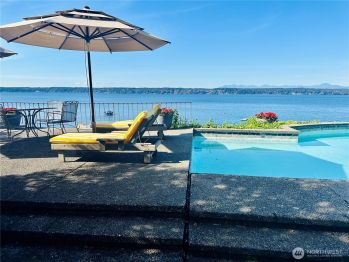 4022 Forest Beach Drive NW, Gig Harbor, WA 98335