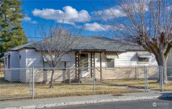 18 NE H Street , Ephrata, WA 98823