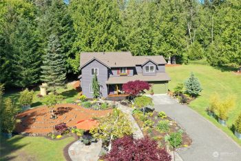 27422 Lindvog Road NE, Kingston, WA 98346