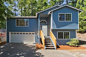 3057 SE Grovewood Street , Port Orchard, WA 98367