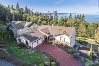 214 Meggia Lane , Camano Island, WA 98282