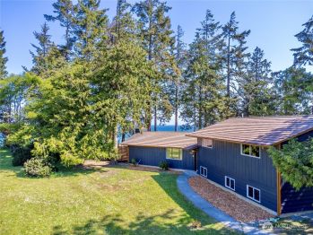 1079 Finn Hall Road , Port Angeles, WA 98362