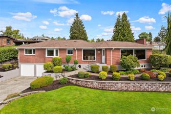 1327 N Jackson Avenue , Tacoma, WA 98406