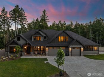 2206 19th Avenue NW, Gig Harbor, WA 98335